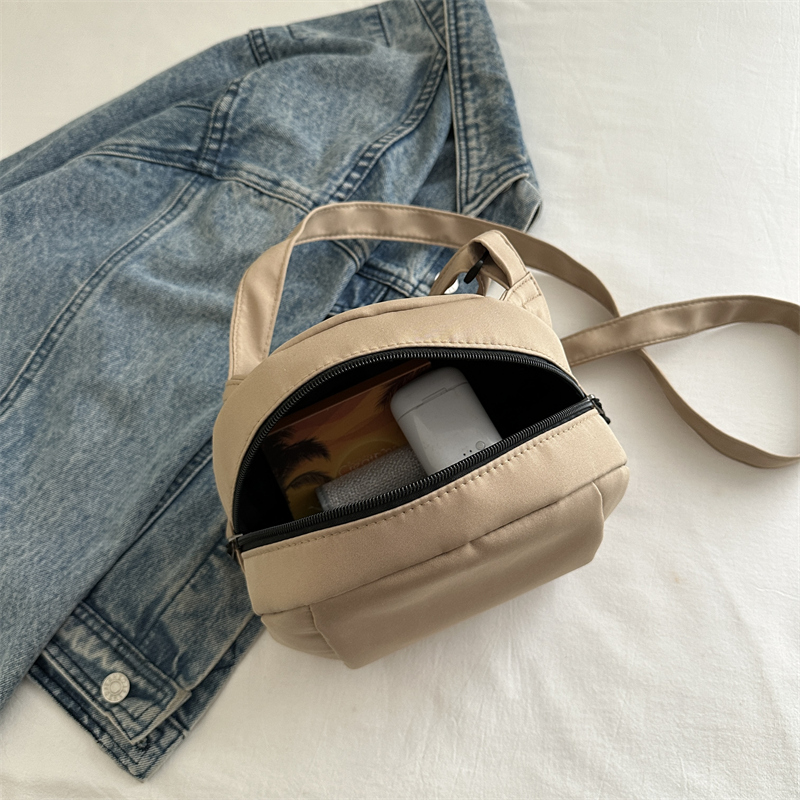Casual Nylon Canvas Crossbody  - Women'S Elle Bags recensione e prezzo