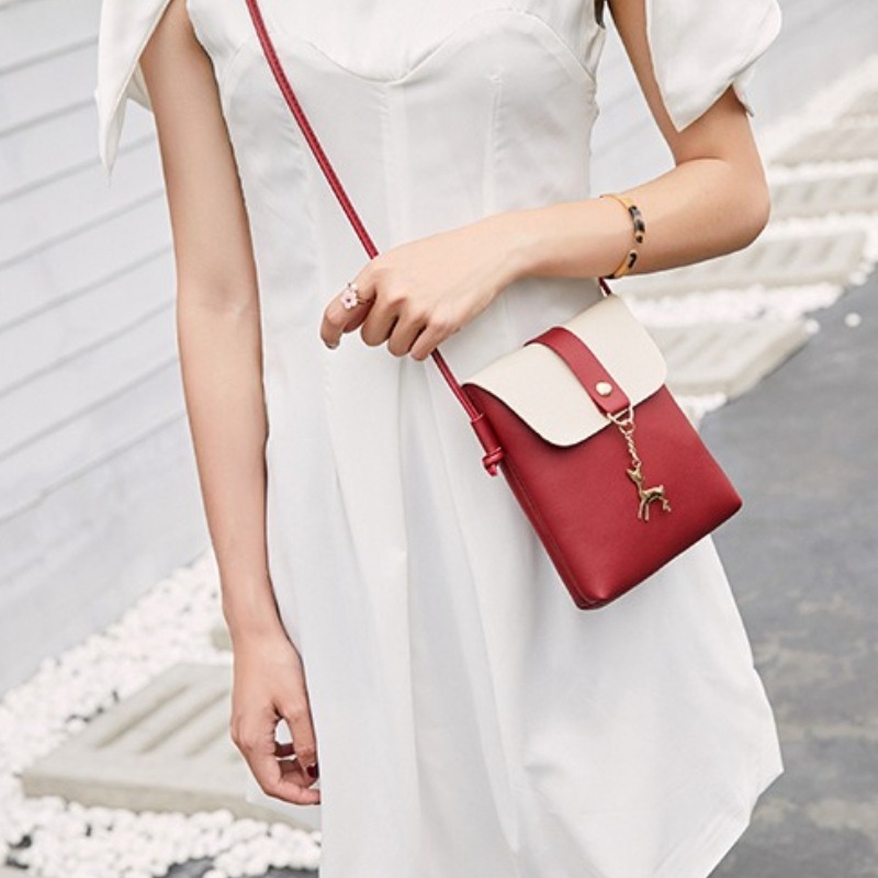 New Deer Pendant Bag Women's S - Women'S Bags New Look recensione e prezzo
