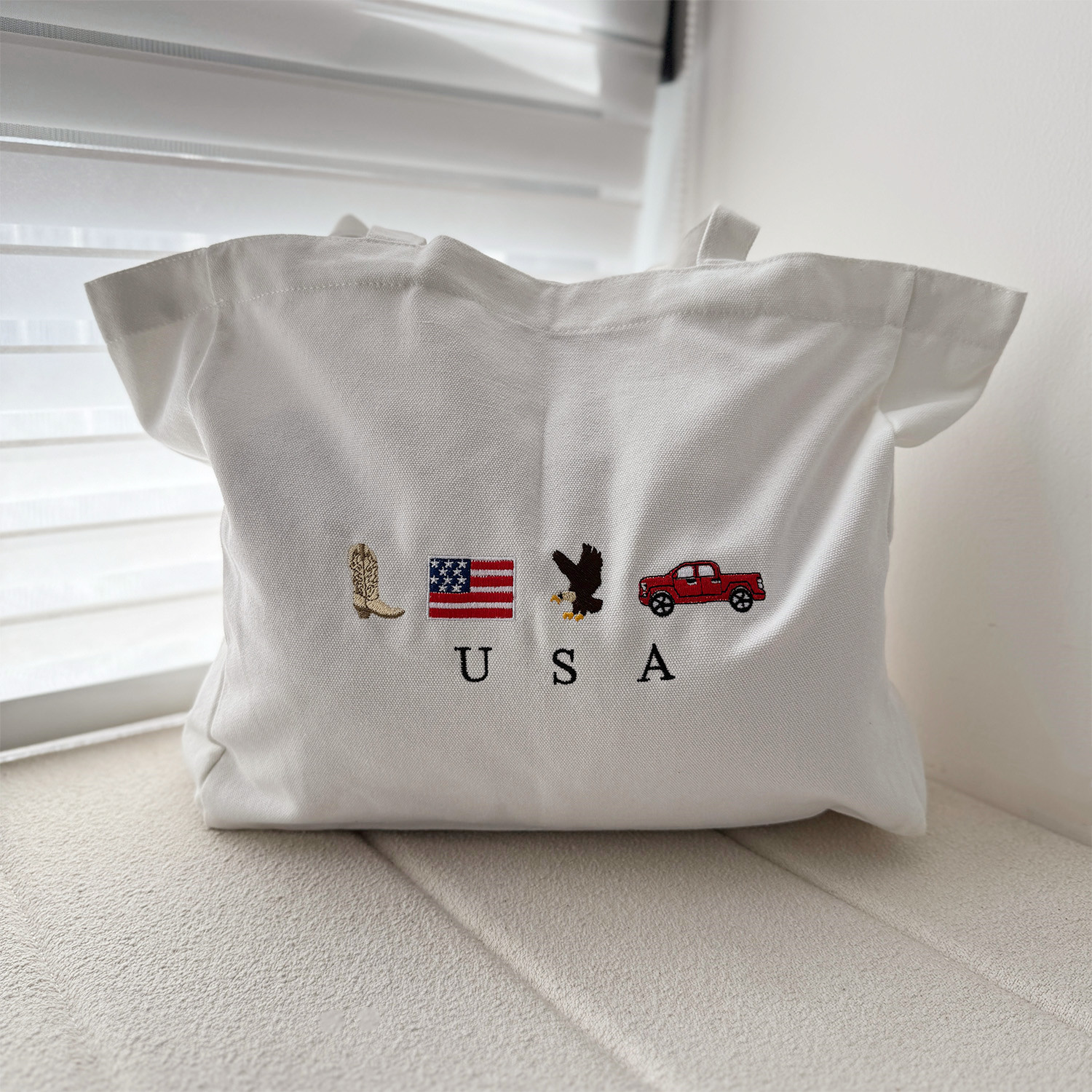 USA Icons Embroidered White Ca - Women Bags Ck recensione e prezzo