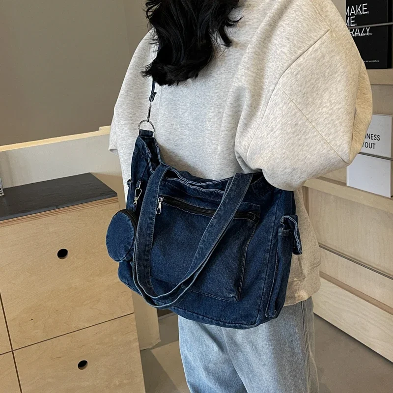 Cowboy Zipper 2024 New Product - Women'S Bags New Look recensione e prezzo