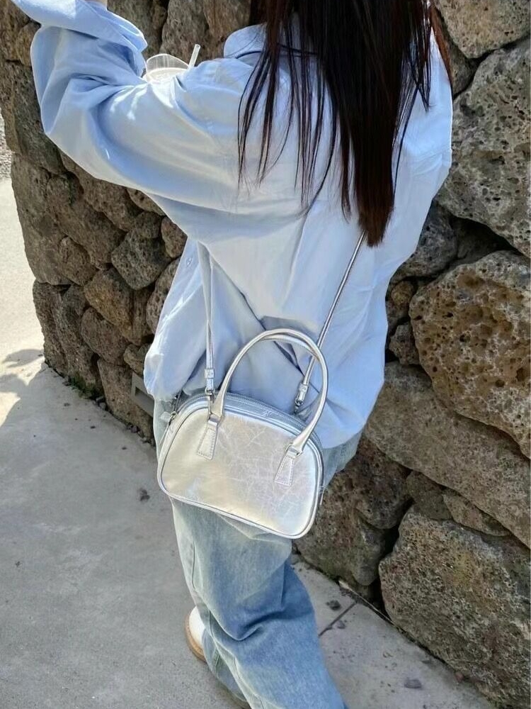 Leather Boston Pillow Handbag  - Women'S Elle Bags recensione e prezzo
